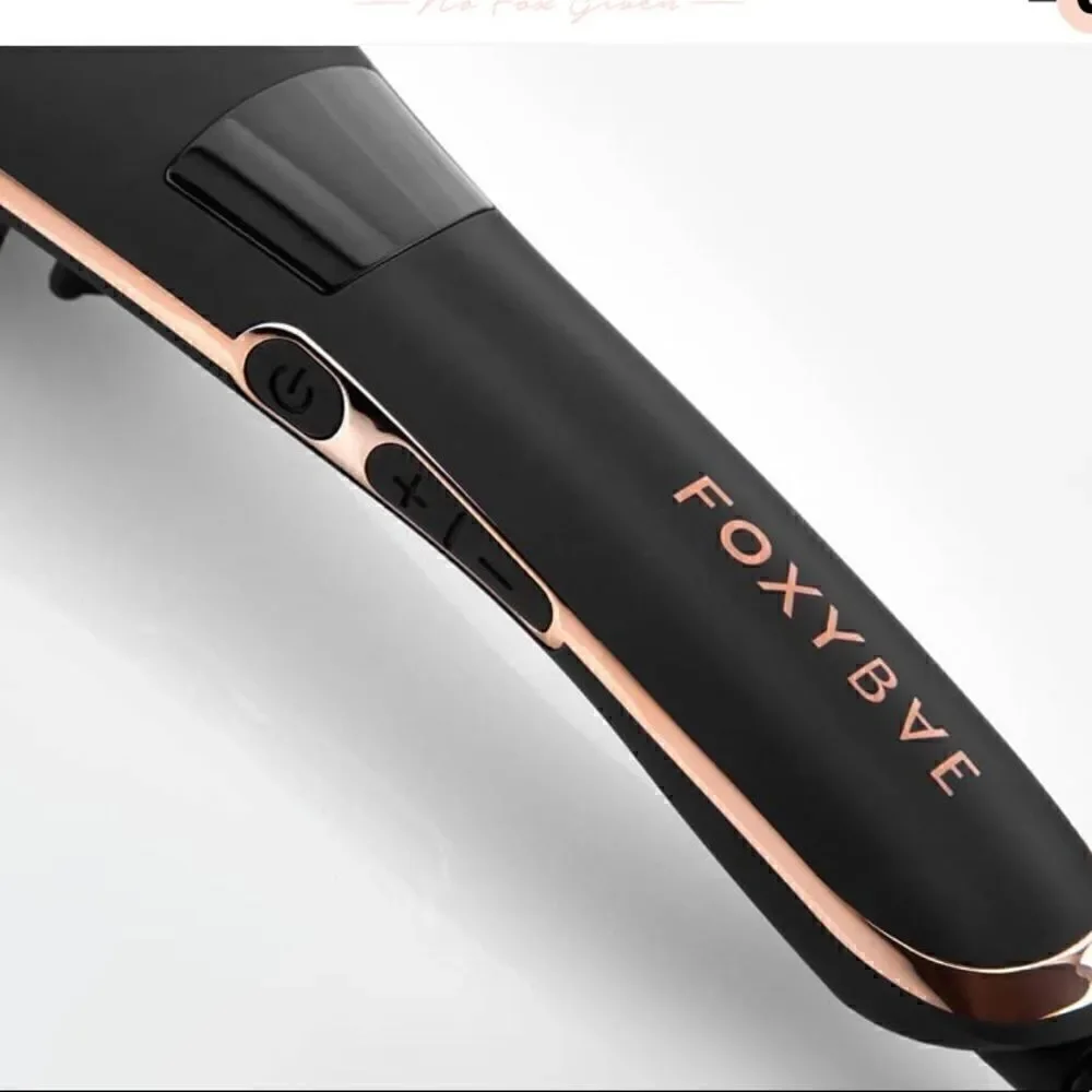 Foxybae  ROSE GOLD STRAIGHTENING BRUSH